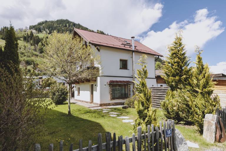 Chalet with garden, terrace & BBQ | Suitable for remote work — photo 2