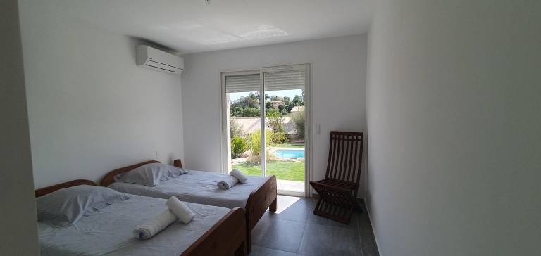 Family-friendly nice villa with patio, barbeque & yard | Pet-friendly — photo 5
