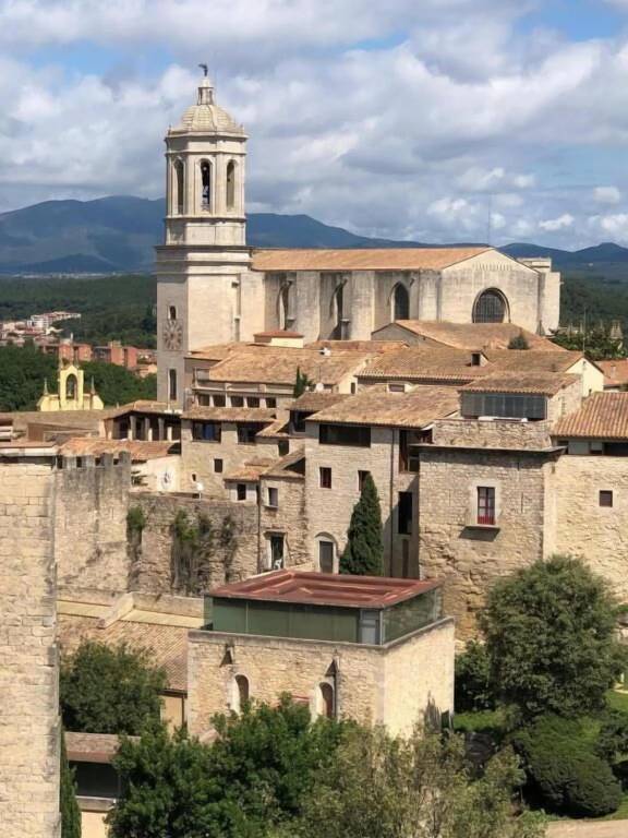 Aparthotel  Girona