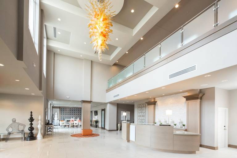 Holiday Inn Hotel & Suites Davenport By IHG — photo 2