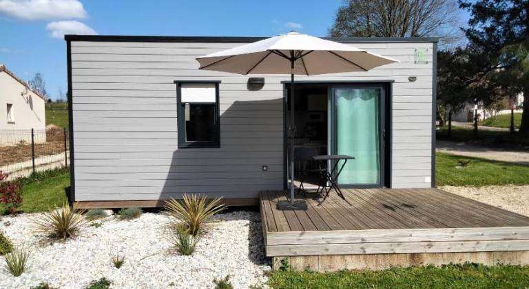 Chalet with terrace & garden — photo 5