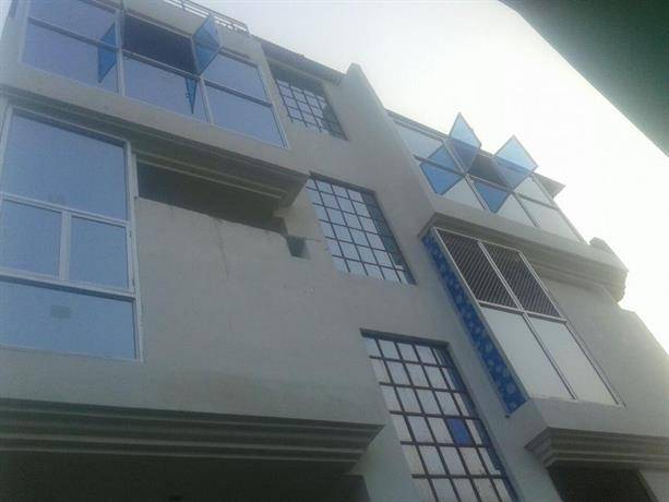 Bed and breakfast  Dumraon Colony