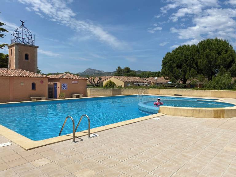 Maison de vacances Eyguières