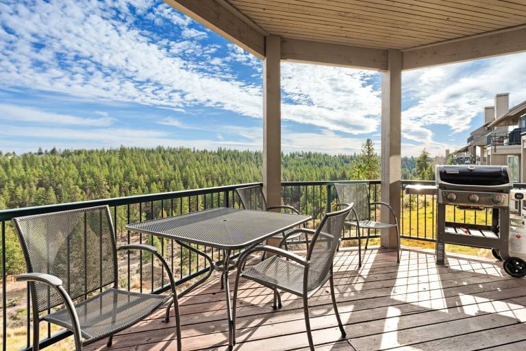 Child-friendly pleasant condo with pool & patio | Pet-friendly — photo 5