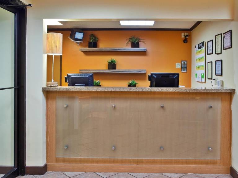 Travelodge by Wyndham Columbus State University — photo 5