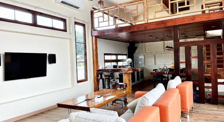 400 m² Villa