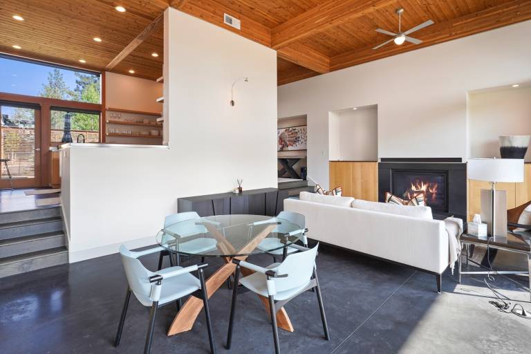 Fully equipped spacious house with patio | Dogs allowed — photo 3