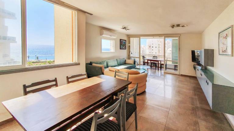 Apartment Bat Yam