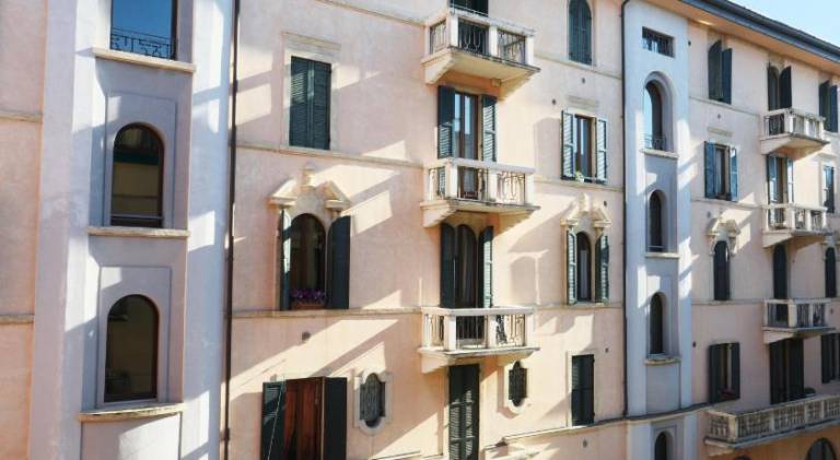 Nice apartment with terrace | Next to Juliet | Pets are welcome — photo 4