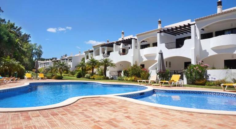Fully equipped charming apartment with pool, barbeque & terrace | Good for workation | Dogs allowed — photo 3