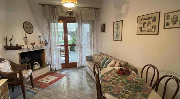 Apartment with patio | Beach nearby | Pets are welcome — photo 4