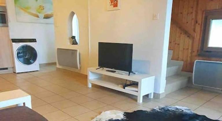Apartment with 2 rooms for 6 persons — photo 2