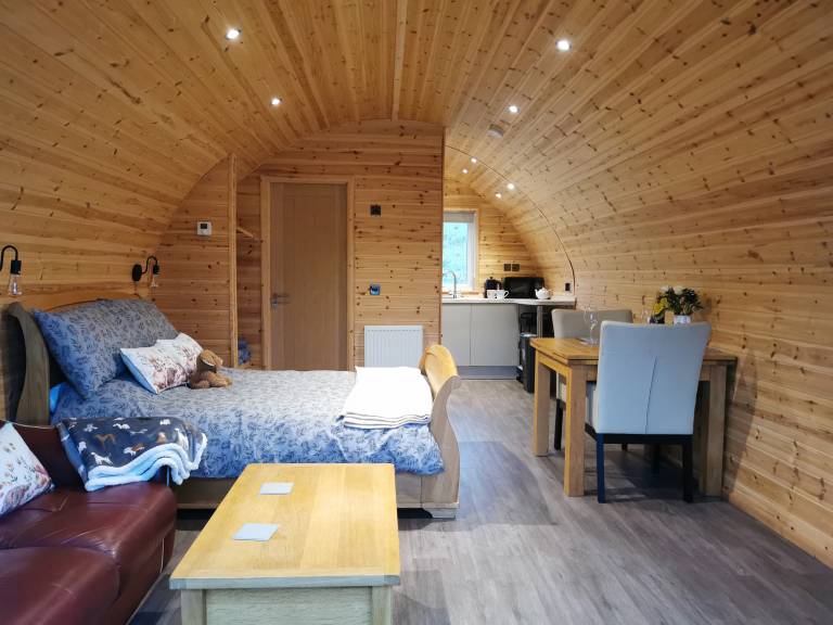 Cottage with garden & jacuzzi | Pet-friendly — photo 3