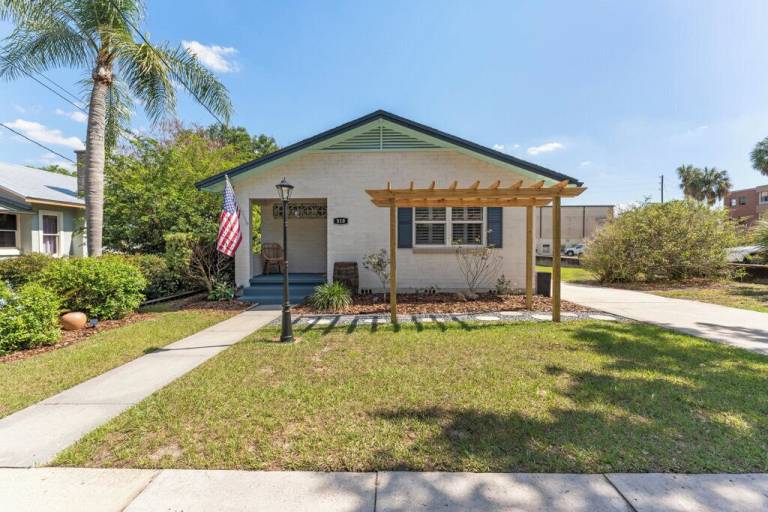 House  Mount Dora