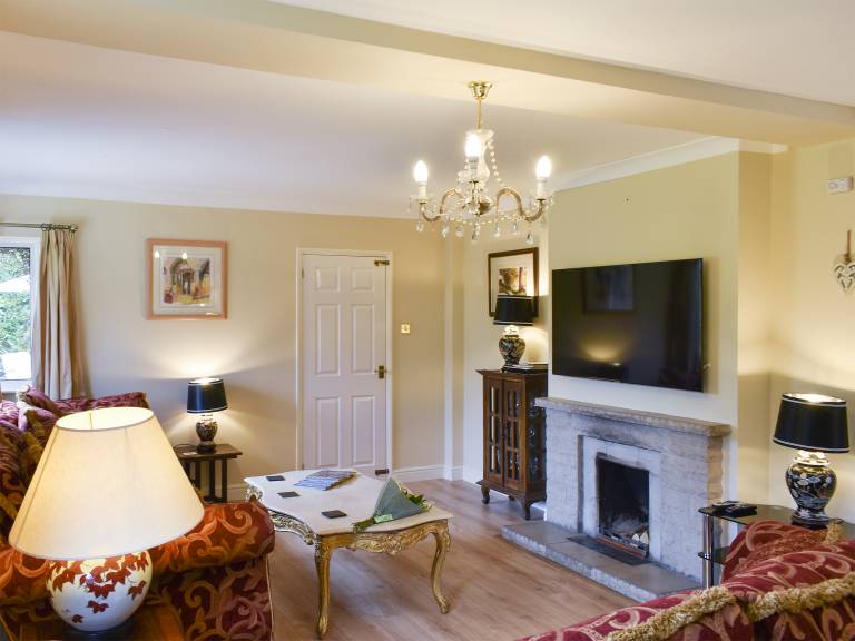 Alderley House — photo 4