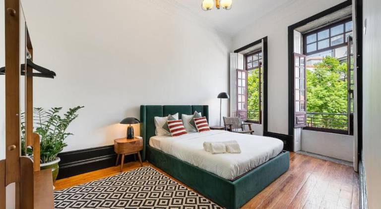 Terraced Apartment in the Heart of Porto - Free Parking in Porto
