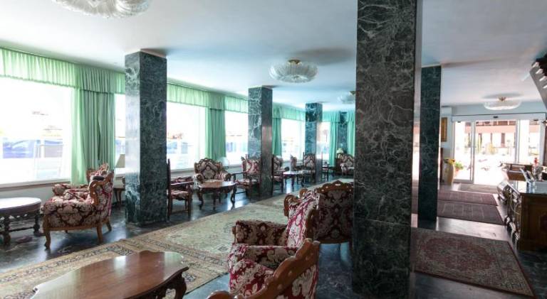 Hotel Negresco — photo 5