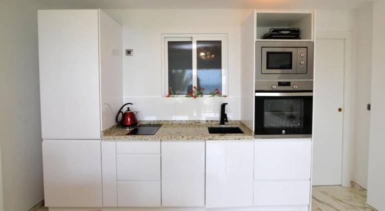 Holiday apartment with 2 rooms for 6 persons — photo 4