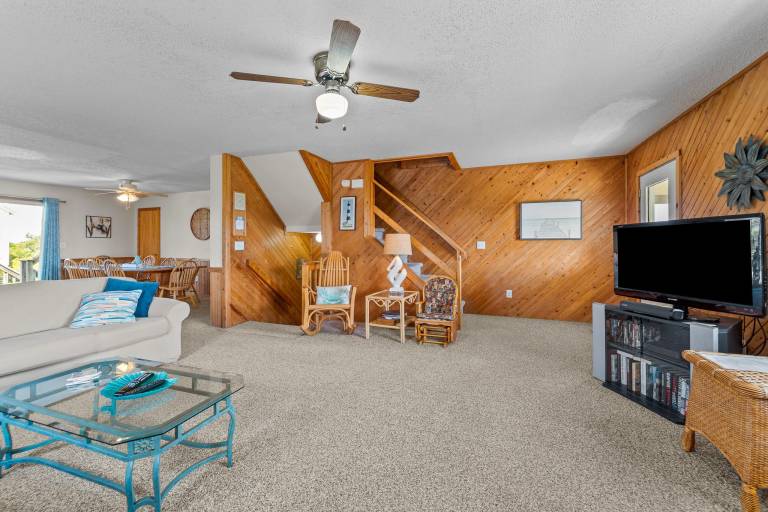 If you're looking for peace, quiet and great ocean views, this is the home for you! — photo 5