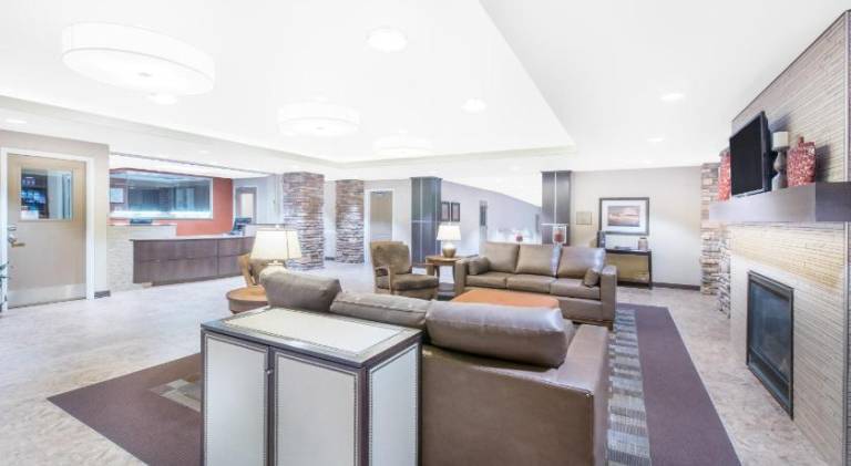 Hawthorn Extended Stay by Wyndham Dickinson — photo 2
