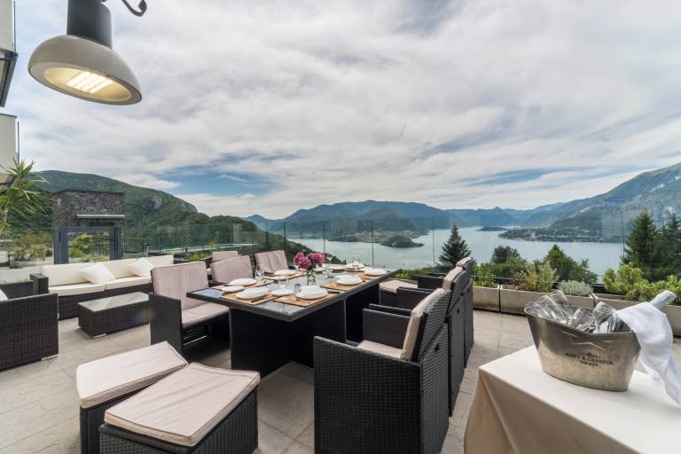 Resort Style Apartment with Mountain Views, Pool and Wi-Fi — photo 2