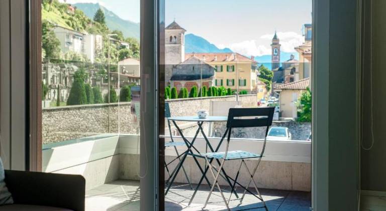 Holiday apartment with yard & terrace | Pets allowed — photo 3