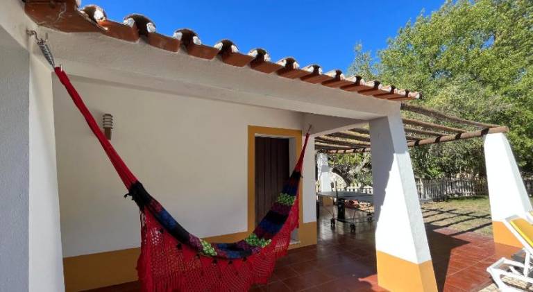 Vacation home with barbecue, private pool & patio | Dogs allowed — photo 3