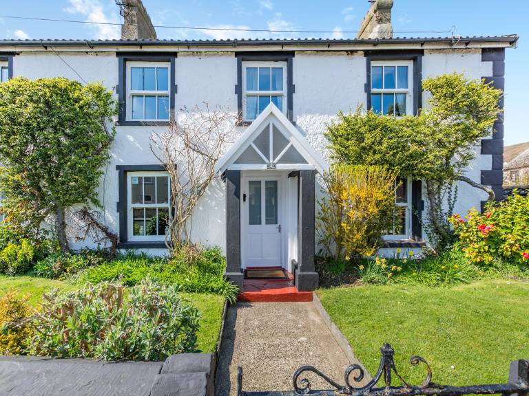 Cottage  Silecroft