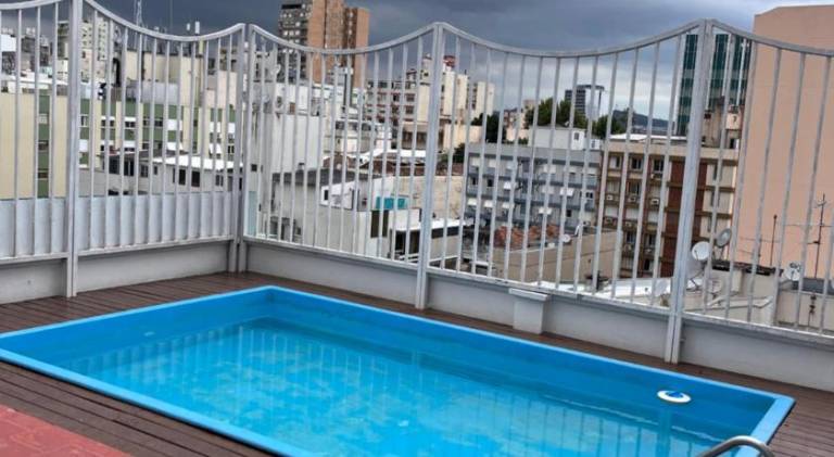 Serviced apartment with pool — photo 2