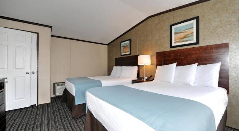 Instalodge Hotel and Suites Karnes City in Karnes City, TX