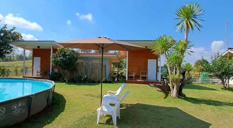 House with private pool, grill & patio | Pets allowed — photo 4