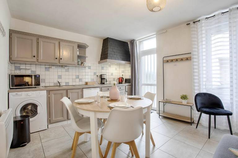 Rental apartment with 1 room for 4 persons — photo 4