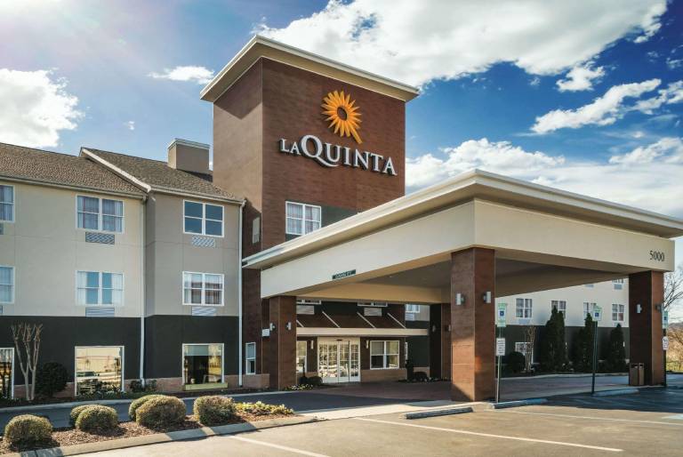 La Quinta Inn & Suites by Wyndham Chattanooga North Hixson
