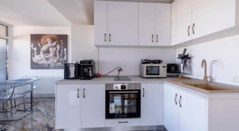 Holiday apartment with 3 rooms for 6 persons — photo 5