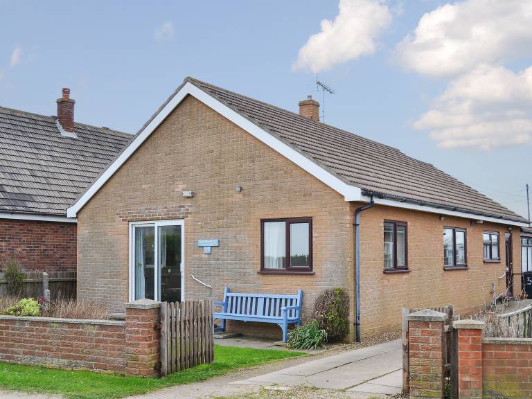 Cottage  Bacton