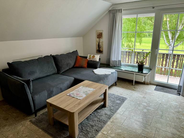 Pleasant rental apartment with fast internet & yard | Garden view | Pets are welcome — photo 2