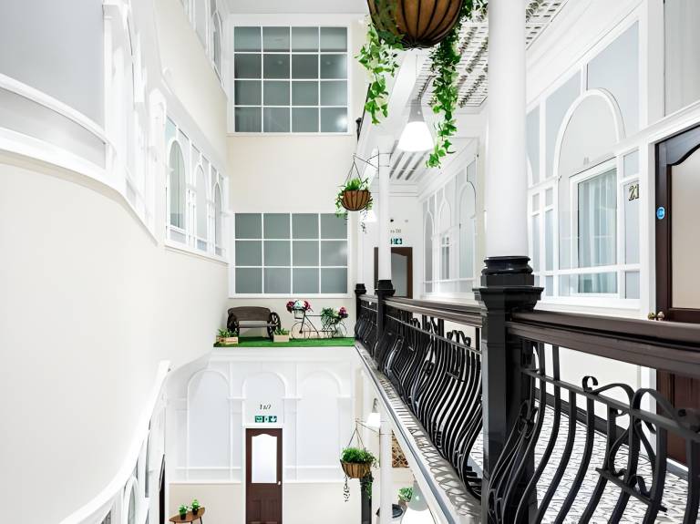 Serviced apartment | Next to The Beatles Story | Pet-friendly — photo 3