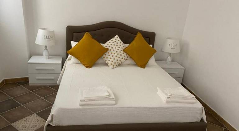 House with 1 room for 4 persons in Finale Ligure