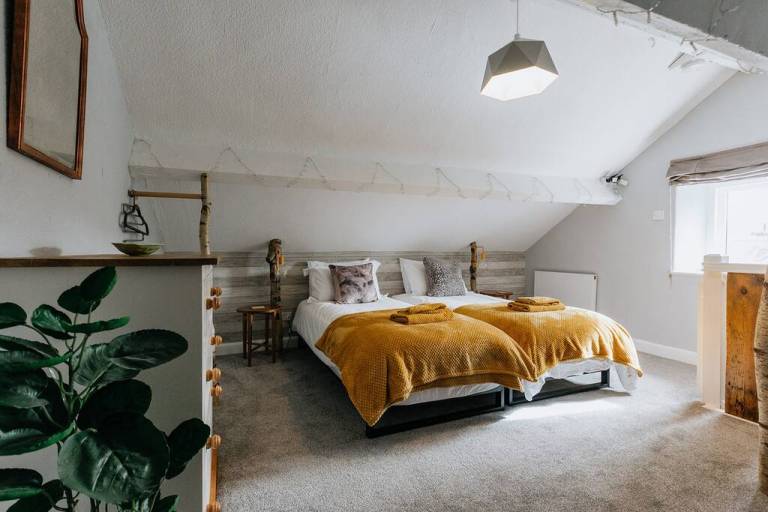 Family-oriented pleasant cottage with yard | Good for workation | Pets allowed — photo 3