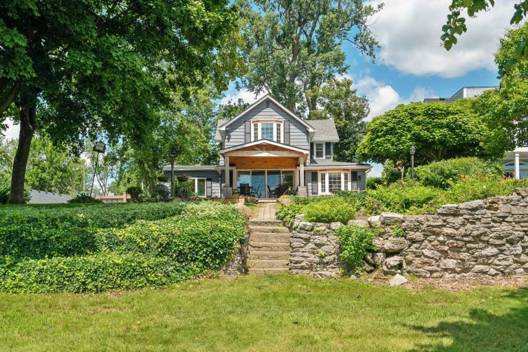 Casa Fort Erie