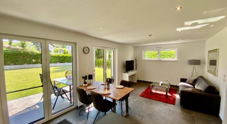 Beautiful holiday apartment with garden & terrace | Suitable for remote work | Pet-friendly — photo 2