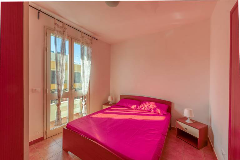Holiday apartment with garden & patio | Garden view in Porto Cesareo