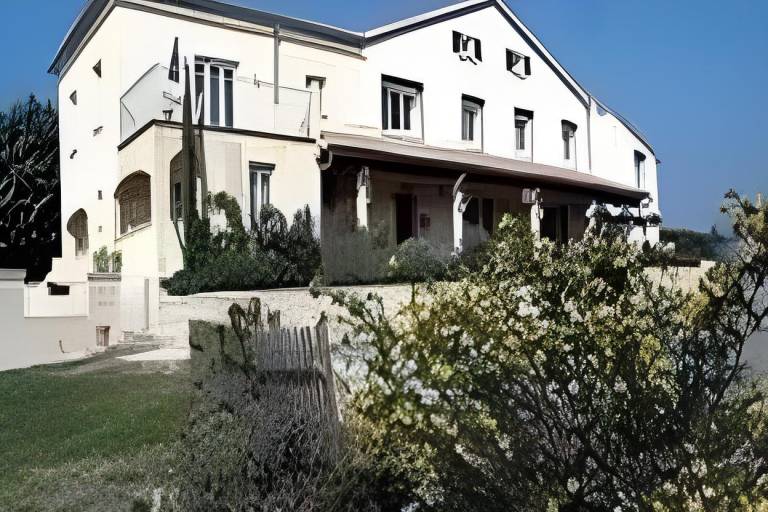 Hotel Le SAINT-GENIES in Uzès