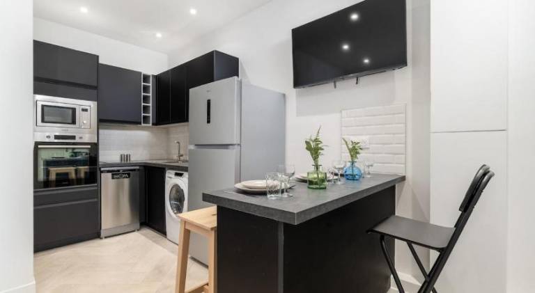 Apartment | Near Sacré-Cœur — photo 3