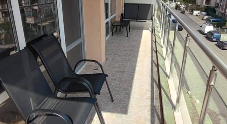 Rental apartment with pool — photo 5