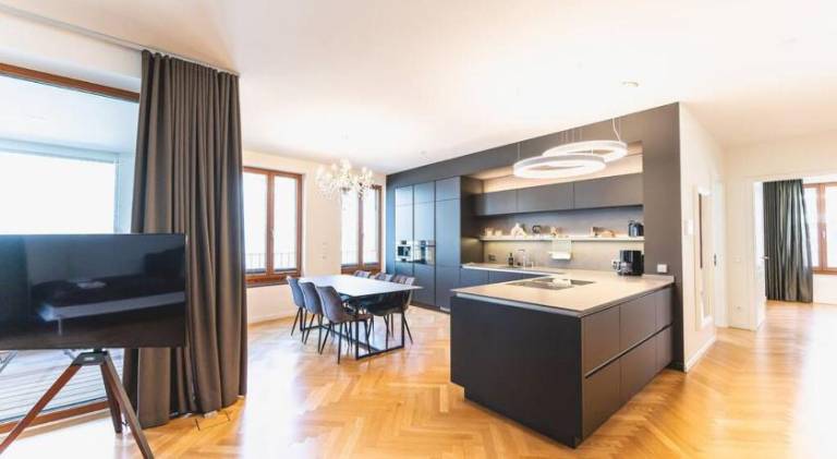 Apartment | Next to Zwinger — photo 2