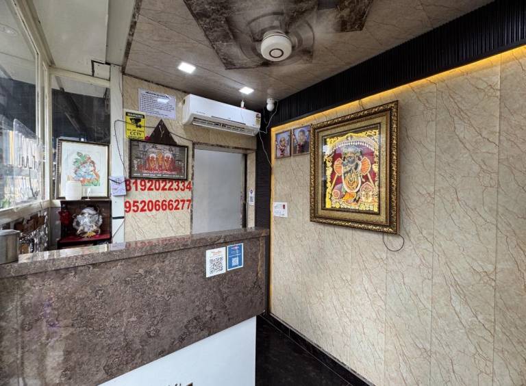 The Kwality Residency — photo 5