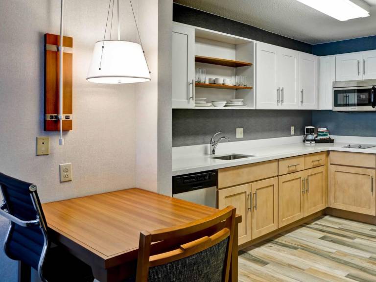 Homewood Suites by Hilton Chicago - Downtown — photo 4
