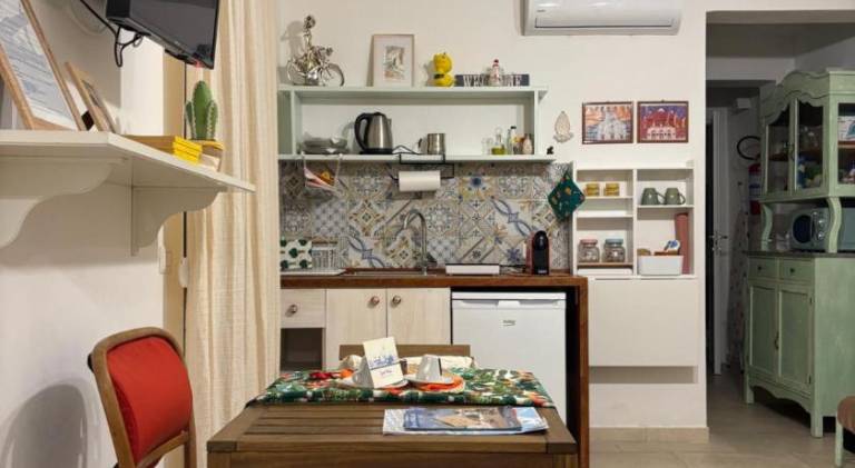 Apartment with 1 room for 3 persons — photo 2