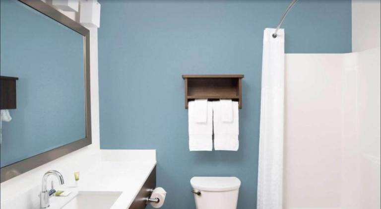 WoodSpring Suites Plano - North Dallas — photo 3